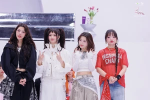 'Em xinh say hi': Dance battle đầy kịch tính, Tiên Tiên khóc khi 4 em xinh dừng chân