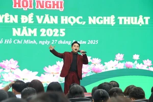 'Văn học nghệ thuật giữ gìn bản sắc, đóng góp vào sự phát triển TP.HCM'