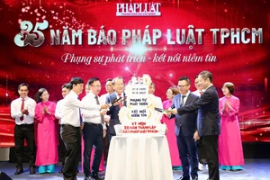 Toàn cảnh Lễ kỷ niệm 35 năm thành lập báo Pháp Luật TP.HCM