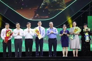 'Nghĩa tình phương Nam 2025': Vận động hơn 25 tỉ đồng hỗ trợ đồng bào vùng bão, lũ miền Trung