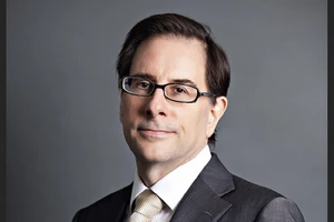 Ông Michael Kokalari