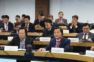 Phó Thủ tướng Lê Minh Khái dự Chương trình Lãnh đạo Cao cấp Việt Nam 2024