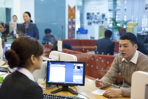 Đã có ngân hàng tăng 1,7% lãi suất tiền gửi tiết kiệm