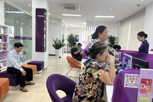 Gửi 300 triệu đồng vào ngân hàng nào sẽ được lãi suất cao nhất?