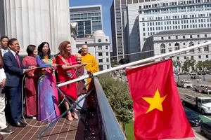 Lễ thượng cờ kỷ niệm Quốc khánh Việt Nam tại Tòa thị chính San Francisco