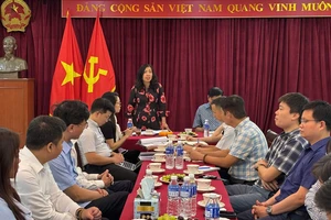 Thứ trưởng Bộ Ngoại giao Lê Thị Thu Hằng thăm cộng đồng người Việt tại Malaysia