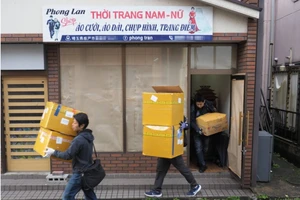 Bộ Ngoại giao lên tiếng các vụ trộm cắp của một số người Việt Nam ở nước ngoài