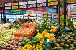 Bài toán cho doanh nghiệp Việt khi người tiêu dùng chi tiêu thận trọng hơn 