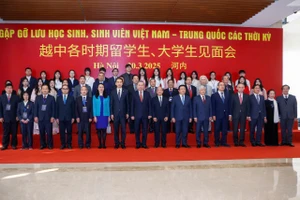 Tổng Bí thư Tô Lâm dự chương trình Gặp gỡ lưu học sinh, sinh viên Việt Nam - Trung Quốc các thời kỳ