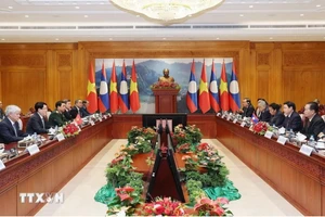  Ưu tiên cao nhất cho việc củng cố và tăng cường quan hệ Việt Nam - Lào