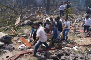 Thủ tướng Phạm Minh Chính gửi điện chia buồn về vụ tai nạn hàng không tại Ấn Độ