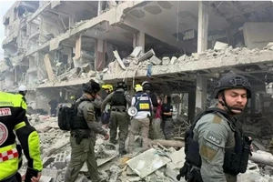 Bộ Ngoại giao khuyến cáo công dân ở Israel, Iran sang nước thứ ba để về Việt Nam