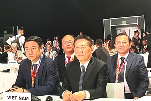 Phó Thủ tướng Hồ Đức Phớc dự Hội nghị quốc tế lần thứ 4 về tài chính ở Tây Ban Nha