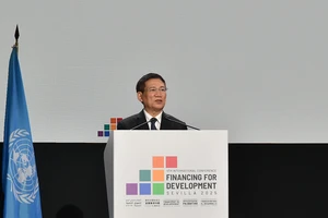 Phó Thủ tướng Hồ Đức Phớc nêu 3 đề xuất tại Hội nghị quốc tế về tài chính