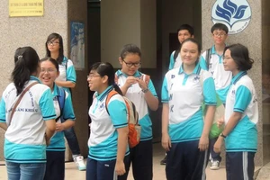 Điểm chuẩn lớp 10 Trường PT Năng khiếu TP.HCM 2017