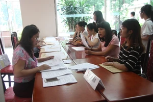 Bộ lo giải 'ảo', trường gấp rút tuyển bổ sung