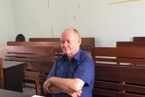 Đòi bồi thường danh dự: Người nước ngoài thua kiện Việt Kiều 