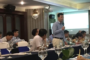 Nên hay không cưỡng chế hành chính cắt điện, nước?