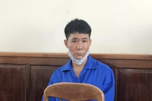 Đau lòng việc gã chồng hờ 10 lần xâm hại con riêng của vợ