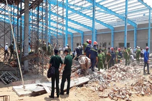 Vĩnh Long thông tin vụ sập tường 5 người tử vong 