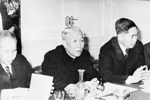 Lê Đức Thọ - Nhà ngoại giao 'khổng lồ'