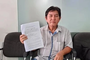 Chủ tịch Long An giải quyết 11 vụ khiếu nại đất đai kéo dài