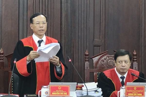 Ai là trưởng ban chỉ đạo tổng kết phòng chống tham nhũng?