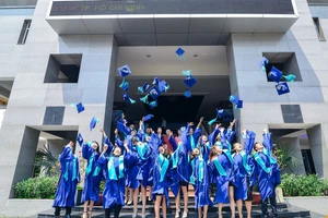 TAND Tối cao tuyển 210 thư ký tòa: Có gì mới?