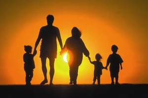 Các tập quán lạc hậu về hôn nhân và gia đình bị cấm hoặc cần xóa bỏ