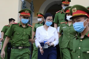 Bị cáo Hoàng Thị Thúy Nga nói về đại án AIC