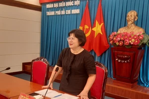 Góp ý về 'quyền miễn trừ' và đổi tên tòa án