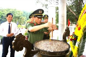 Đại tướng Lương Tam Quang dự lễ khánh thành dự án tu bổ khu di tích Trung ương Cục miền Nam