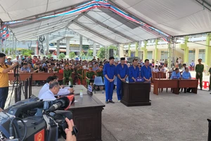 Cà Mau: Truy tố 3 ngư dân qua vùng biển nước ngoài mua hải sản trái phép