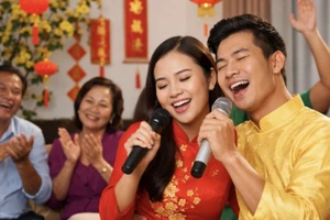 Hát karaoke ngày Tết “đúng nhịp” thế nào để không bị phạt?