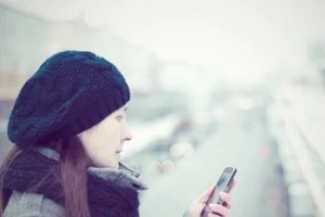 Giúp smartphone không bị 'đột tử' khi trời rét