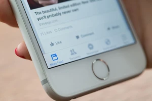 Ngừng đăng ảnh con trẻ lên Facebook nếu không muốn đi tù