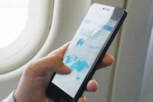 Smartphone sẽ sớm thay thế cho hộ chiếu giấy