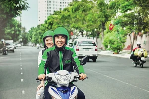 GrabBike giảm giá sốc từ chiều nay