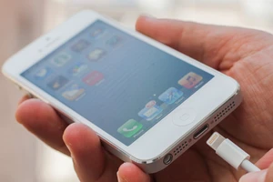 Làm thế nào để sạc iPhone nhanh hơn?