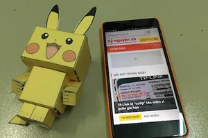 Dễ mất điện thoại vì mê chơi Pokémon Go!