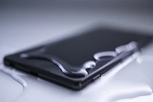 Cách xử trí khi smartphone bị vô nước