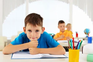 Bỏ Facebook, 8 trang web này sẽ giúp bạn thông minh hơn