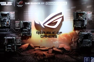 Kỉ lục ép xung trên mainboard Rampage V Edition 10