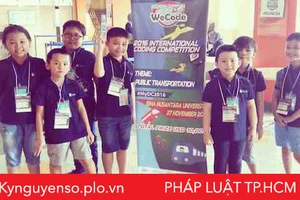 Đoàn 'lập trình viên nhí' VN trở về sau chiến thắng