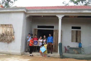 VIMS 2016 hỗ trợ 195 triệu xây dựng nhà chống lũ