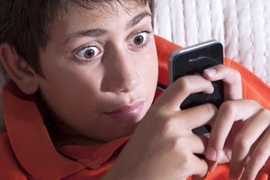 Thủ thuật giúp trẻ tránh xa các trang web ‘người lớn’