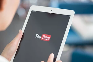 Cách tải video và chặn quảng cáo độc hại trên YouTube