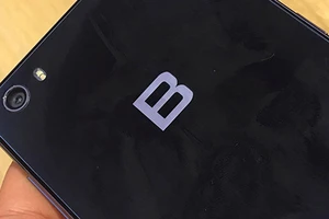Lộ diện Bphone 2 với mức giá hơn 9,7 triệu đồng