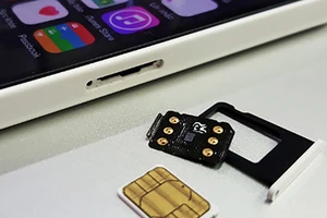 Cách kích hoạt iPhone Lock bằng SIM ghép
