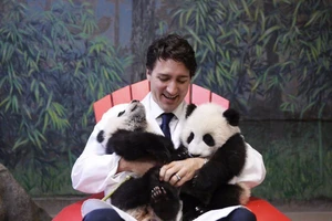 Smartphone của những người quyền lực nhất thế giới